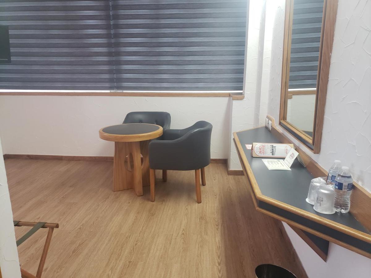 Hotel Alcampo Miranda Zewnętrze zdjęcie